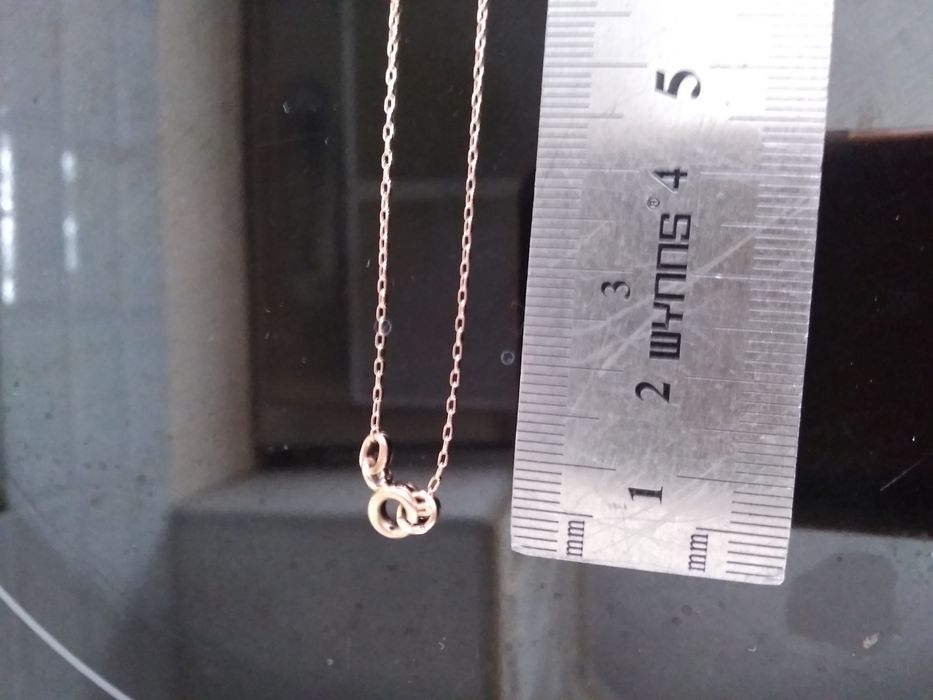 Продам золотую цепочку