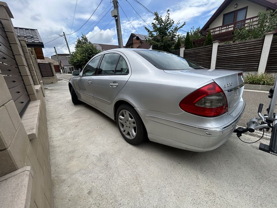Mercedes E220 170cp