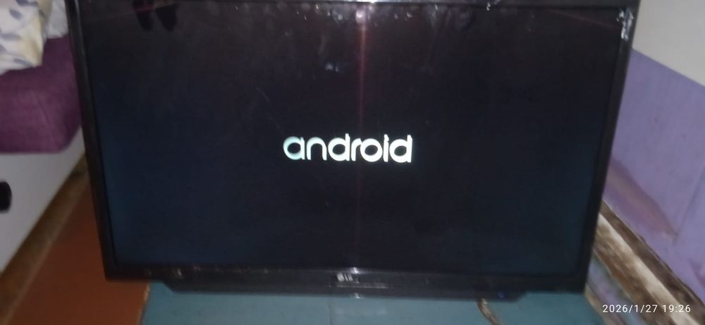 Телевизор чёрный Цвет LG