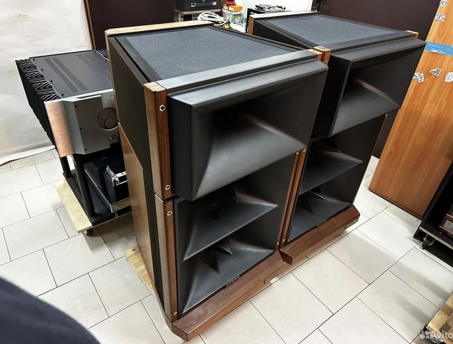 Продам усилитель