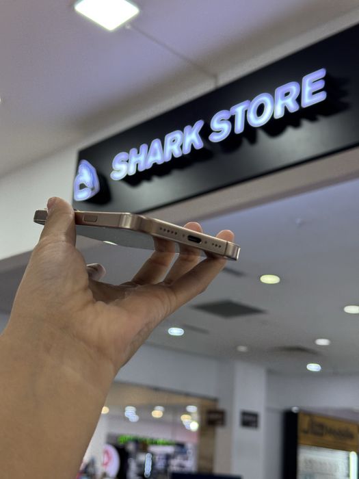 iphone 16 pro Shark Store