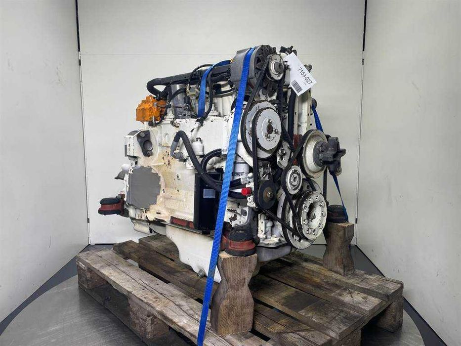 Motor complet Liebherr 5009656 - Piese de motor Lierbherr