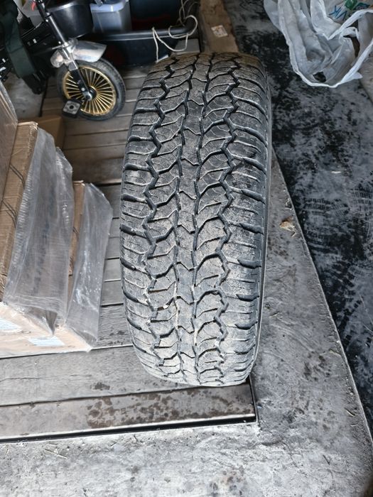 Продам летние шины R17