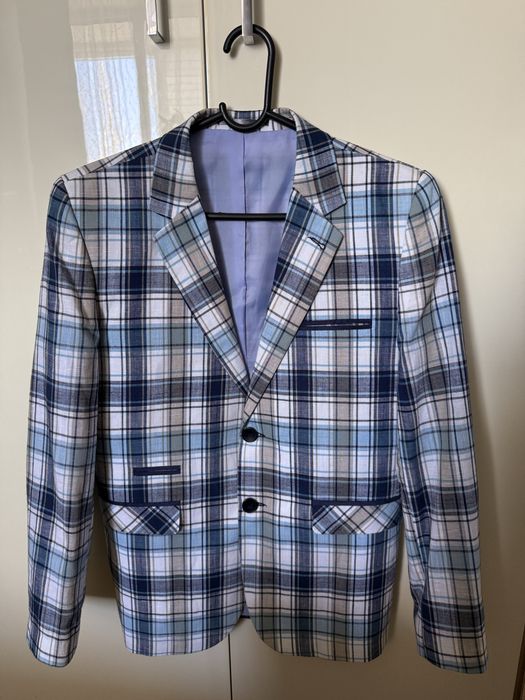 Продам мужской пиджак и джинсы