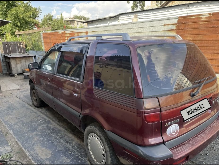 Продам машину Mitsubishi