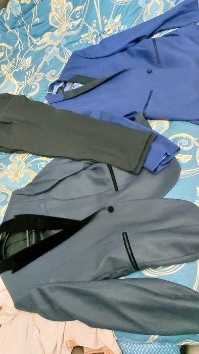 Costume Noi/ Modele Superbe Slim de Ocazii