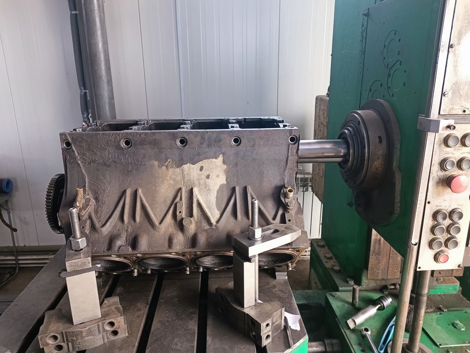 Расточка блока. Уральск