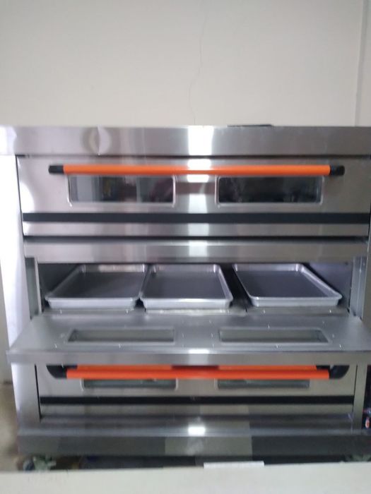 Buxanka Pechka sotiladi