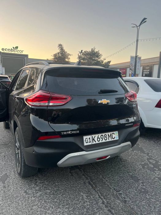 Продаю Chevrolet Tracker 2 Premier full pozitsiya