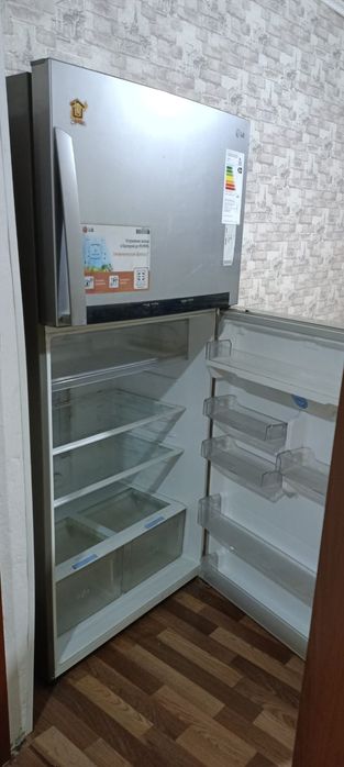 Срочно продам холодильник