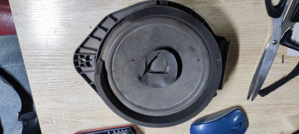 Динамик, колонка