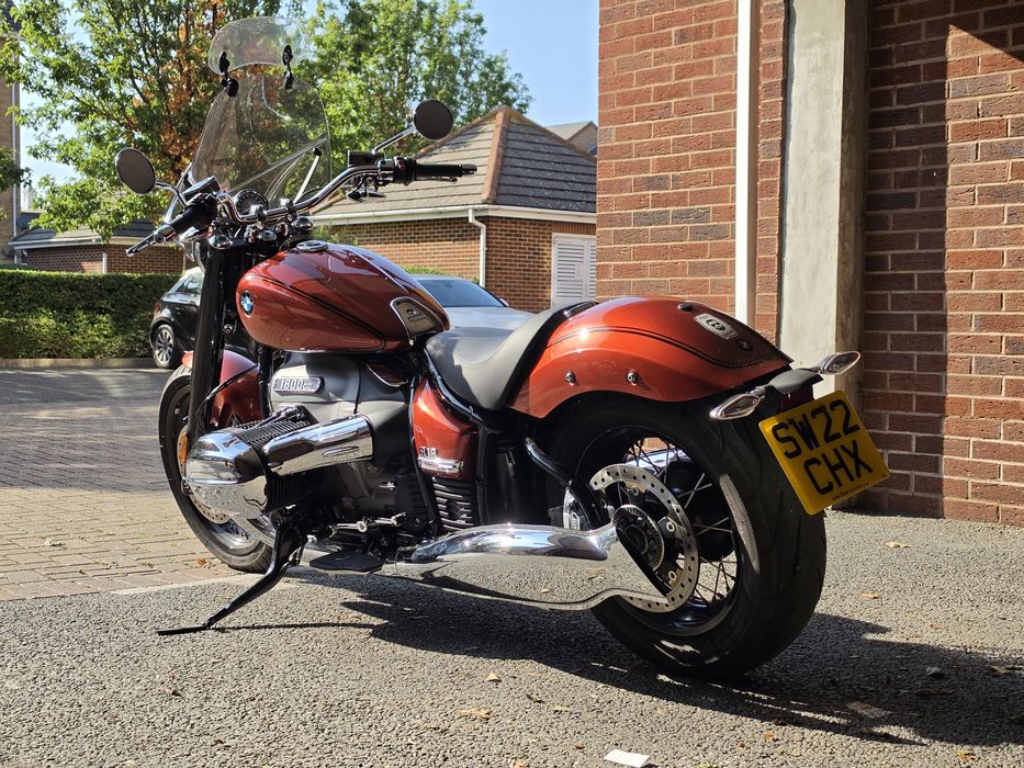 BMW R18 First Edition 2022, editie limitata Proline Sunset Orange