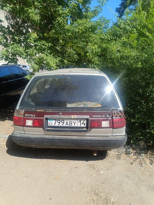 Тайота Камри продам