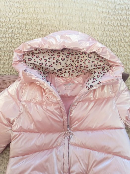 Зимняя куртка для девочки.