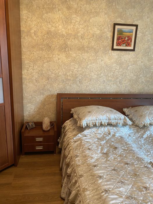 Продам  комплек в спальню