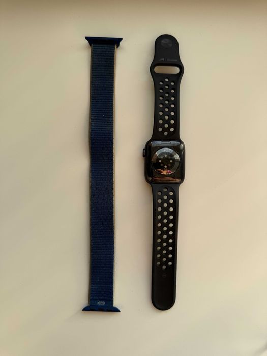 Apple Watch series 6 Nike Black 40mm 32GB