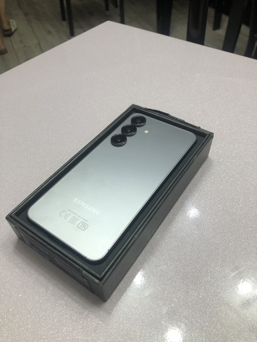 Самсунг с25 samsung s25