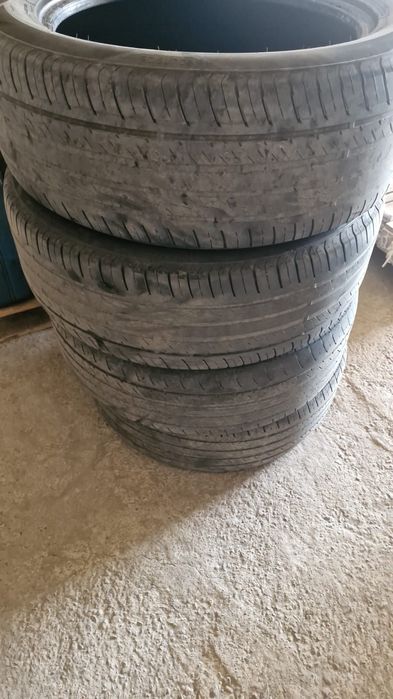 Продам резину 4 балона