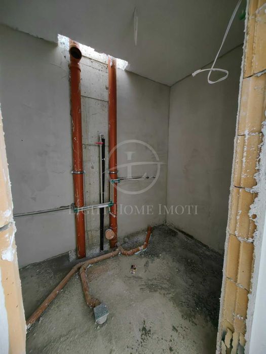 Продава се Тристаен апартамент в Пловдив, Кючук Париж - 84 кв.м за 1572 €/кв.м - Снимка #5