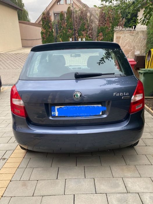 Vând Skoda Fabia