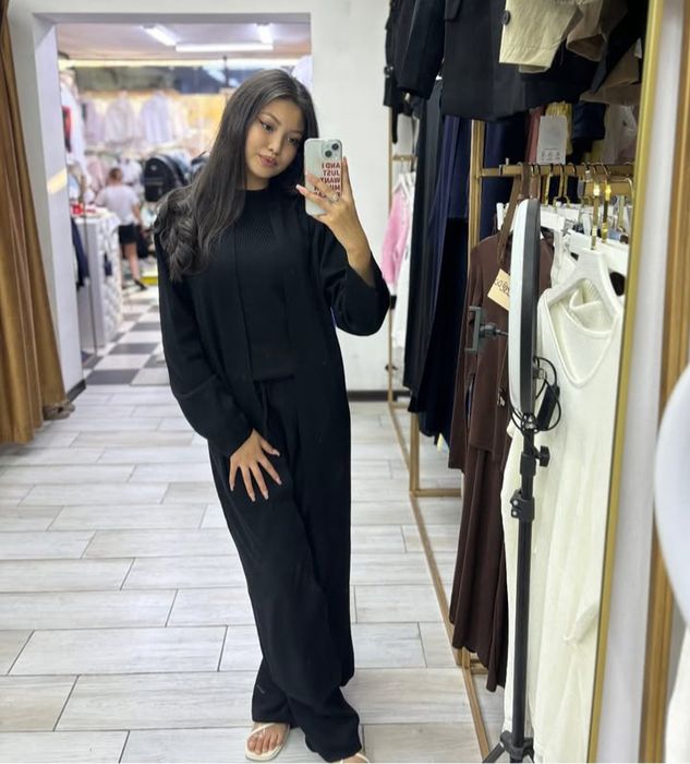 Тройка жен весенняя