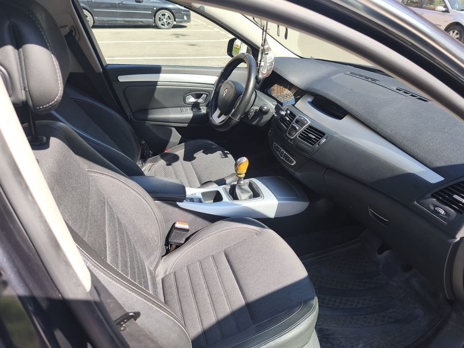 Renault laguna 3, 2008 1.5 dci, manuala