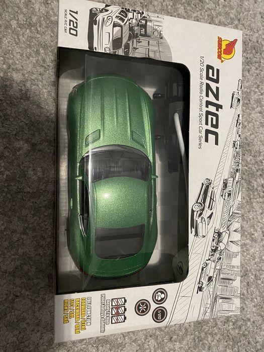 Masinuta controlata Radio de la Aztec