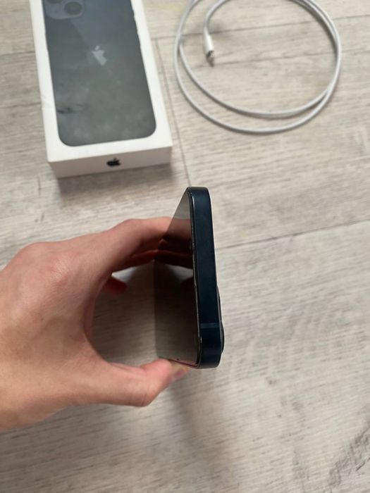 iPhone 13 256GB Midnight