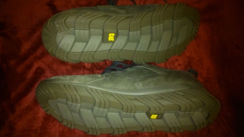 Pantofi  piele   marca   Caterpilar,   Marimea   46 EU  -  Noi