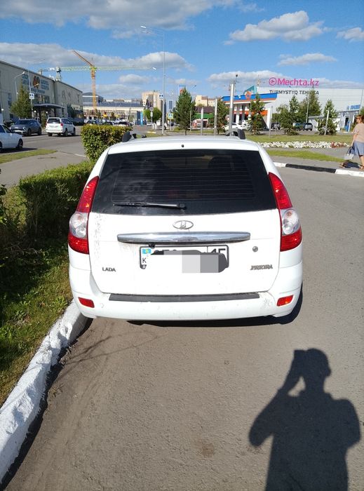Продам приору универсал