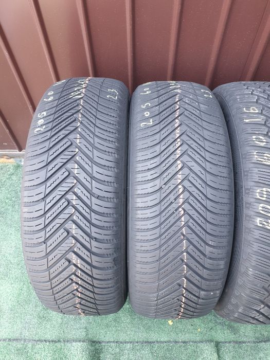 205.60.16 2x Hankook 2x Continental