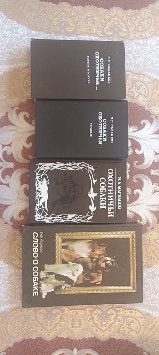 Продаются книги разного жанра. Kitoblar sotiladi