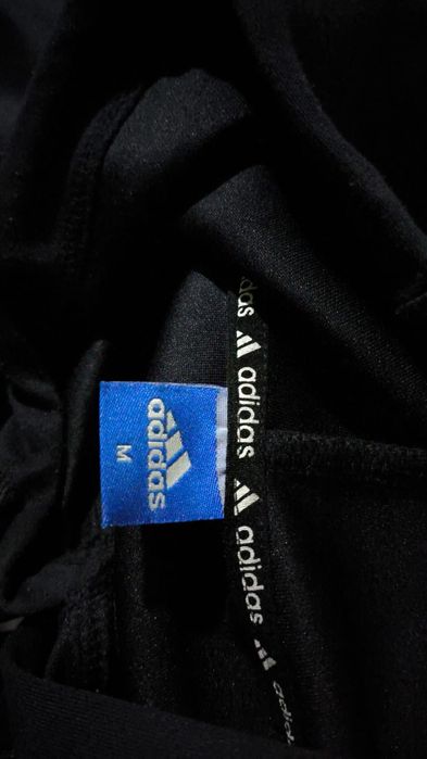 Продам кофту Adidas