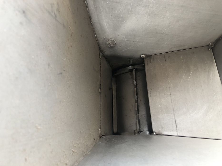 Zdrobitor și presa !