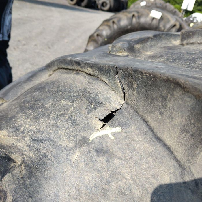 Cauciucuri 23.1-26  Stomil Anvelope pentru Utilaje Agricole SH - Stare Foarte Buna