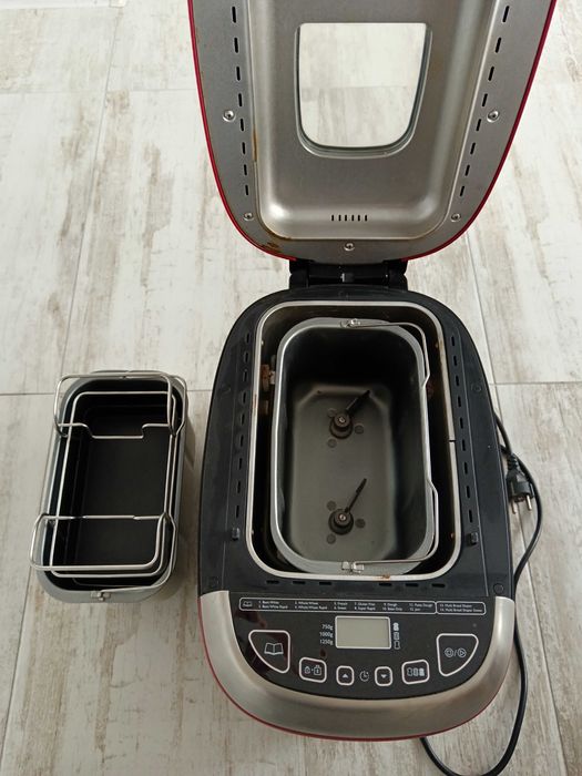 Philips хлебопекарна HD 9040/90, 850W, 14 програми