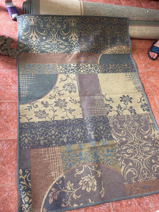 Ковры продается бу