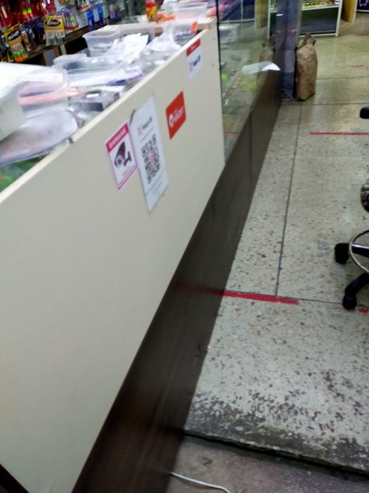 Продам витрины б/у