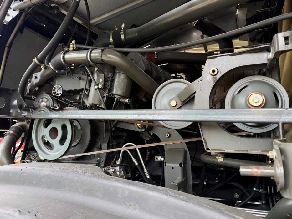 Кормоуборочный комбайн Claas Jaguar 950
