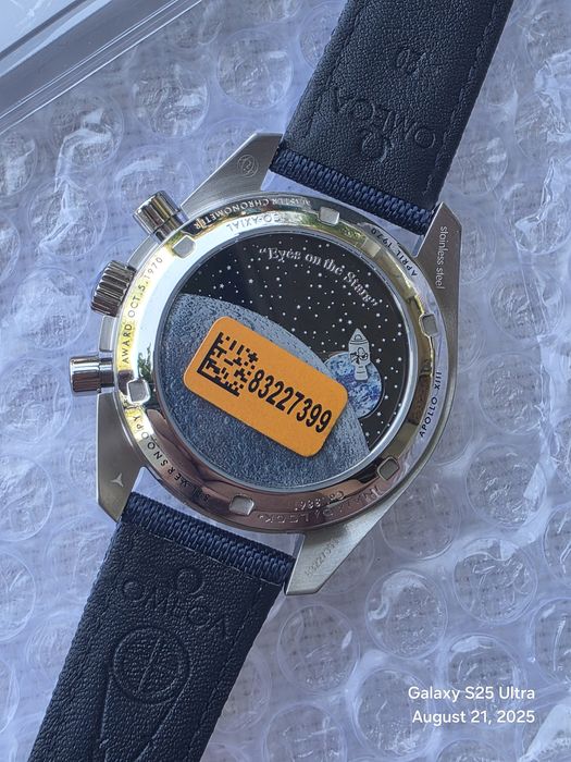 Omega Speedmaster Professional "Snoopy"