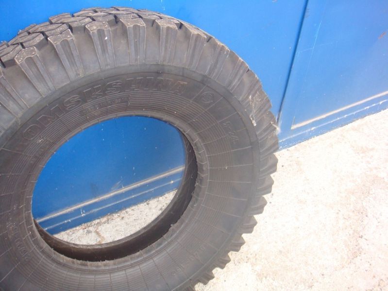 Гуми 215/85-15с 8,40-15