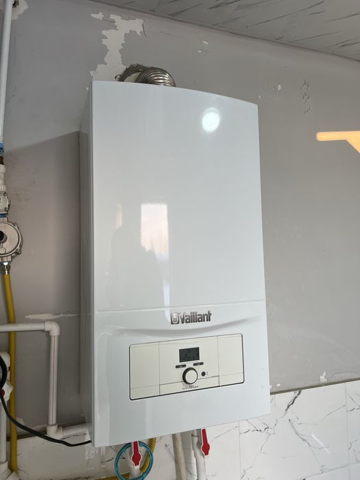 Срочно! Немецкий атмосферный Двухконтурный котел Vaillant 240квт