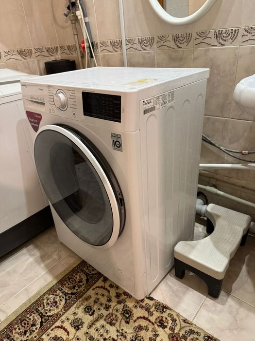 Продам стиральный машин
