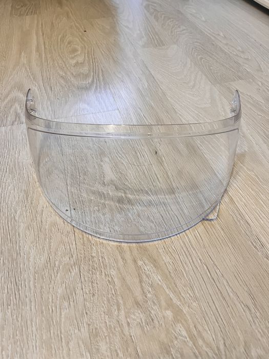 Визор продам на мотошлем