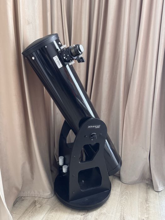 Telescop Omegon Dobson Advanced 203/1200 (8") – Stare Excelentă