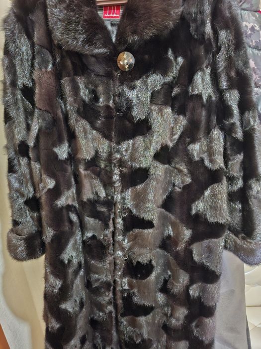 Продам шубу норковую