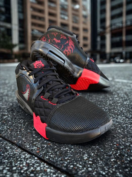 Adidași Nike LeBron Witness originali cool baschet top