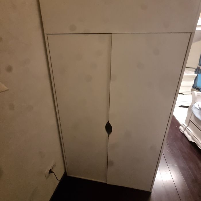 Birou+pat suspendat+dulap haine