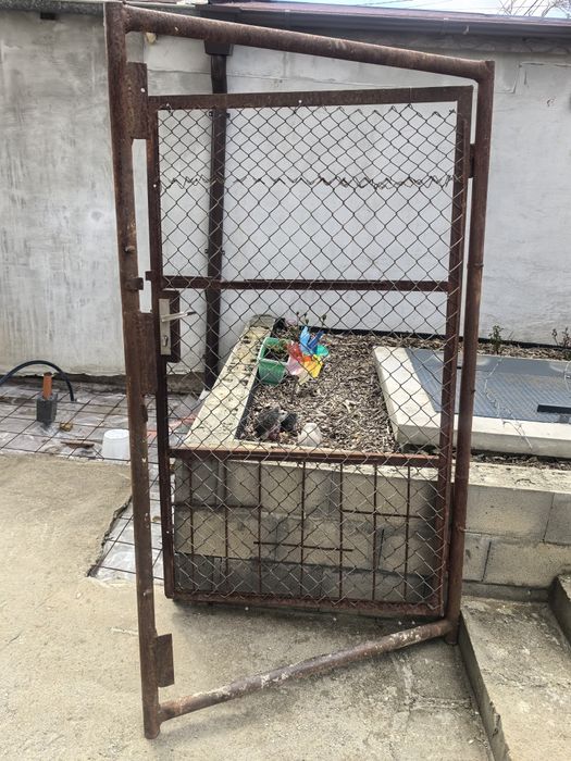 Продавам метална порта