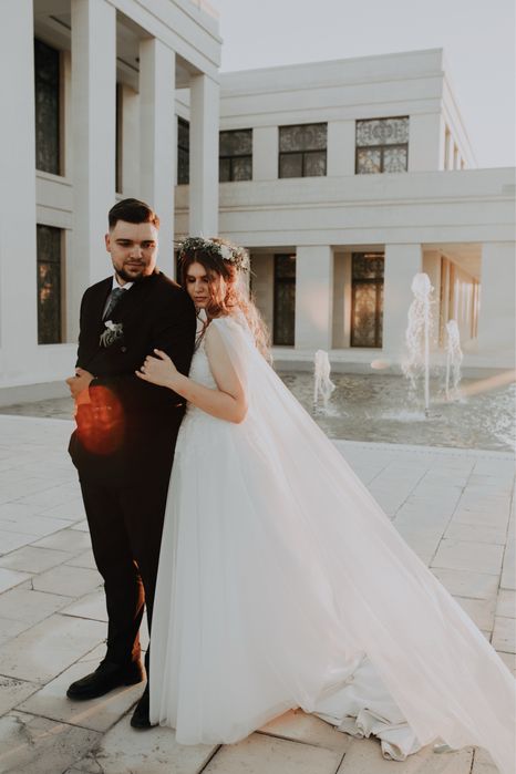 Vand rochie de mireasa